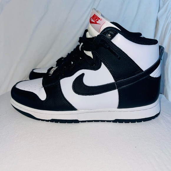 Nike Dunk High - Panda’s size W/8.5 - Picture 4 of 8